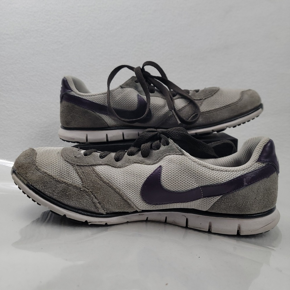 Nike Women's Eclipse Running Shoes Size 8 Gray Purple Suede Mesh Lace Up